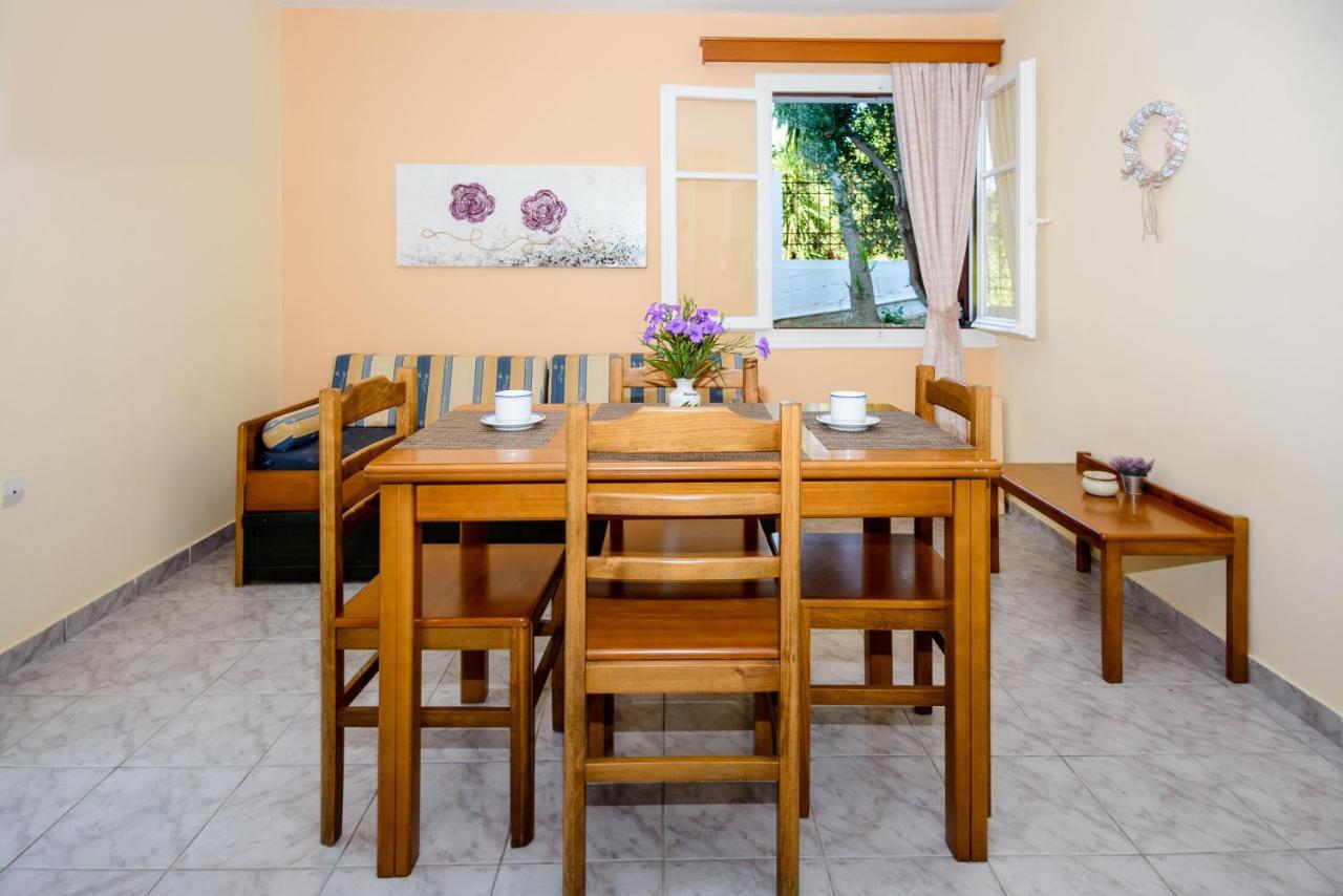 Maistrali Apartments Ratzaklíon Esterno foto